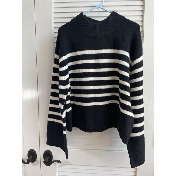 J. Crew Womens Chunky Crewneck Black White Sweater in Supersoft Yarn Size L, NWT - Picture 1 of 9